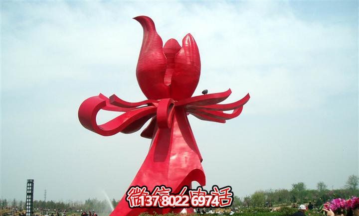大型红色不锈钢雕塑紫荆花，给你的广场带来美景