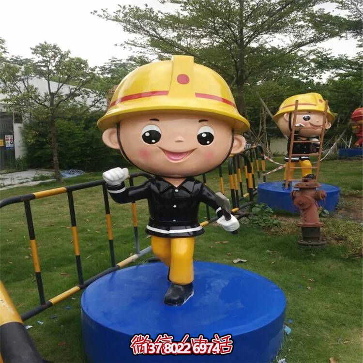 公园卡通玻璃钢人物雕塑摆件