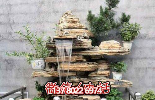 精致小型庭院，石假山流水雕塑摆放