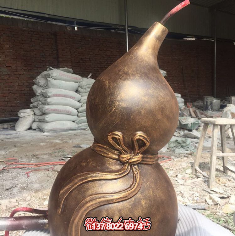 万用铜雕葫芦，集家居装饰、镇宅辟邪、雕塑艺术于一体