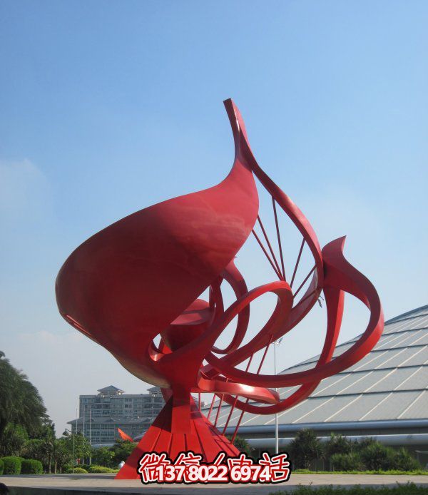 不锈钢花朵雕塑，个性创意想象