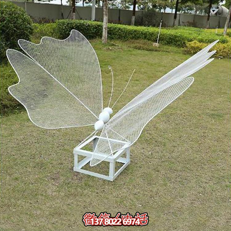 时尚不锈钢网格蝴蝶小雕塑