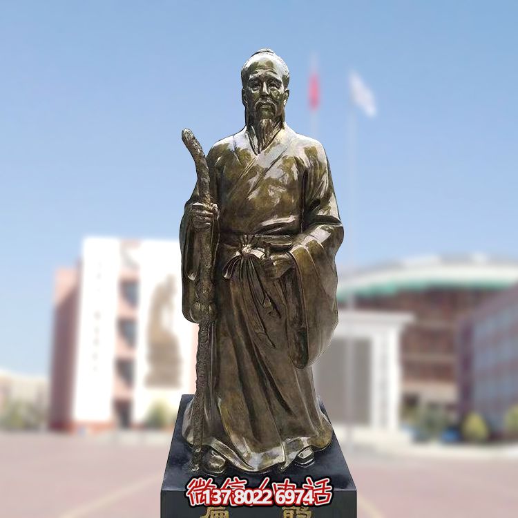 仿铜扁鹊雕塑，玻璃钢制户外装饰