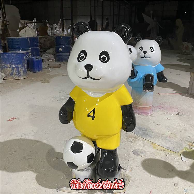 足球旅游景区，让你玩转卡通公仔和雕塑