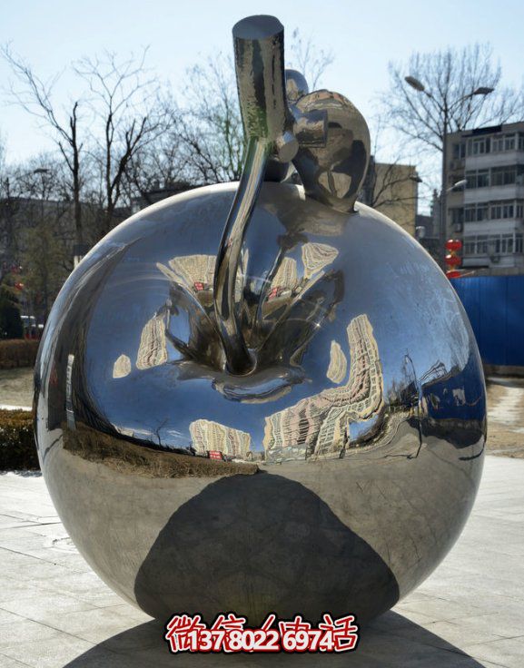 不锈钢雕塑，镜面苹果，适合户外摆放的精美装饰