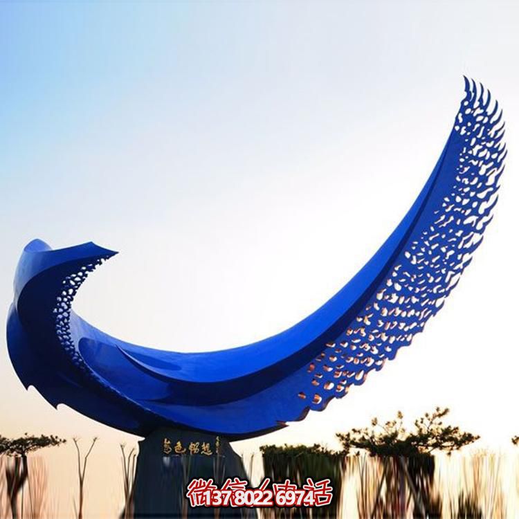 不锈钢雕塑装置，缤纷绿化带景观