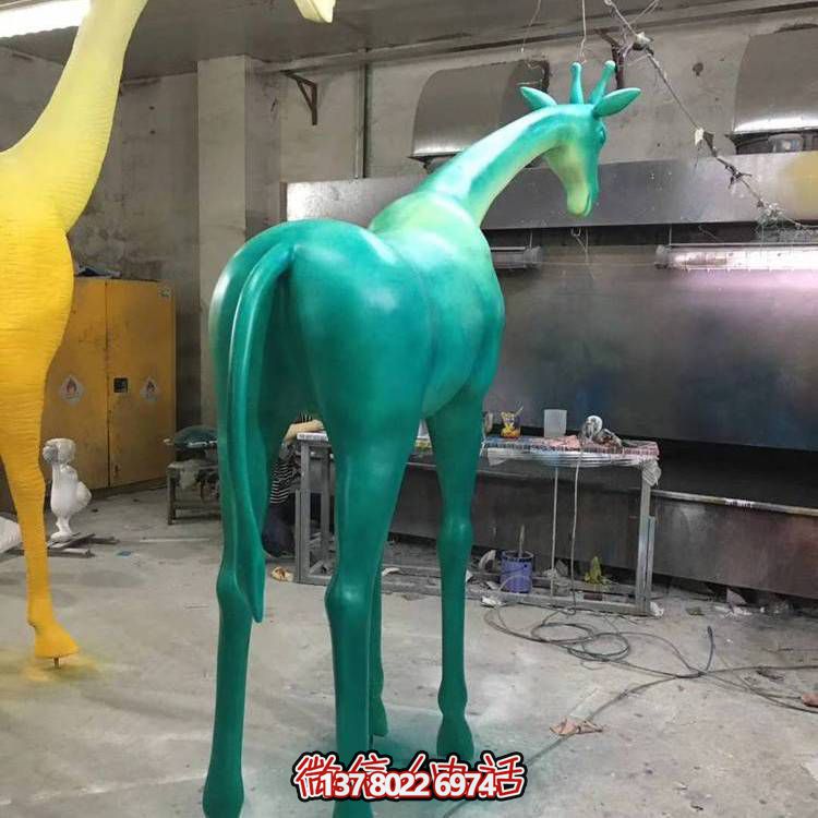 陈美大型户外动物长颈鹿雕塑摆件