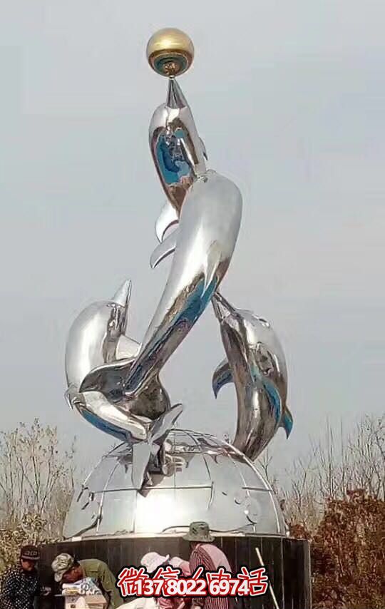 不锈钢海豚户外园林飞跃雕塑