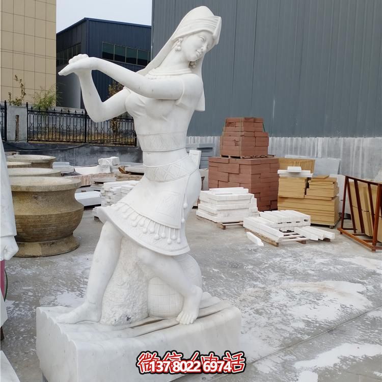 少数民族风情石雕——汉白玉女孩雕塑