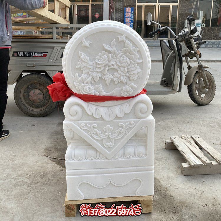 经典汉白玉浮雕庭院中式大门抱鼓摆件