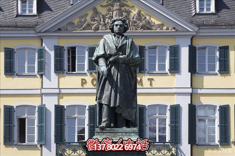 古典主义时期著名作曲家贝多芬玻璃钢雕塑