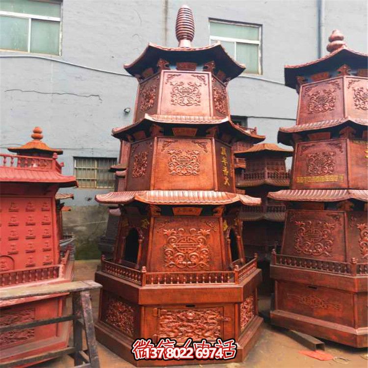 古老佛塔铸铜多层宗祠