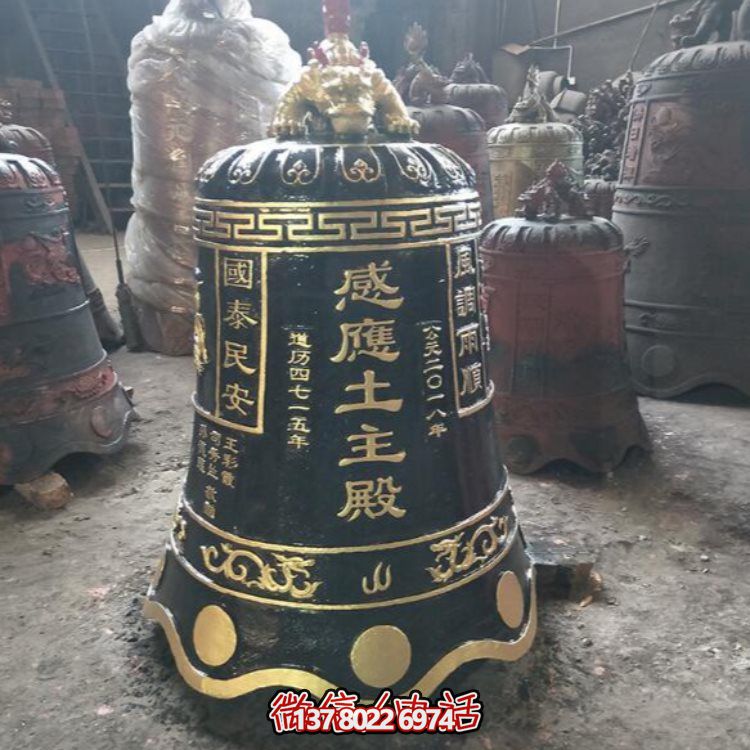 古典铸铜大型挂钟，为寺庙祠堂摆放