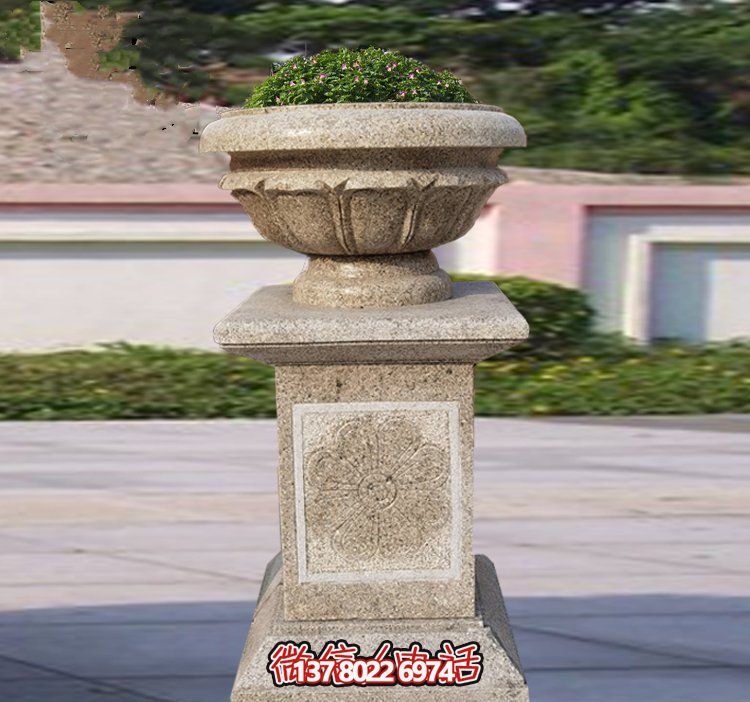 精美石雕花钵，添彰欧式庭院装饰