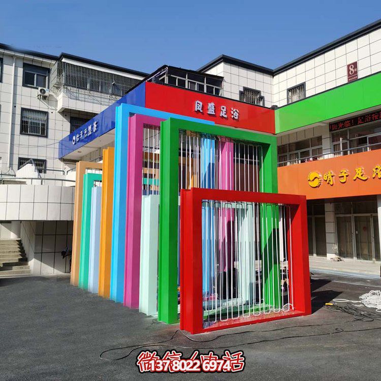 不锈钢大型金属雕塑彩绘发光体育广场装饰