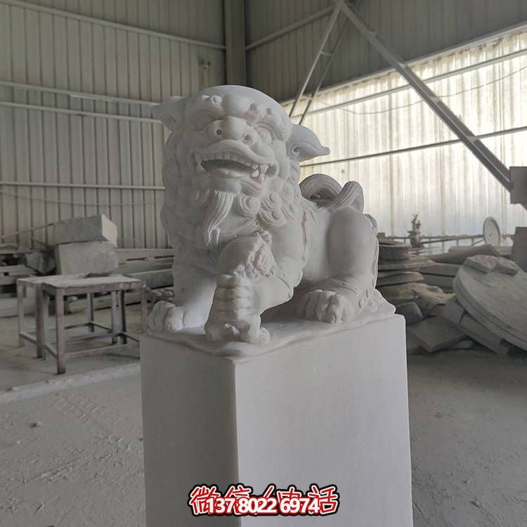 精美大理石石雕石狮子摆件，装点庭院门口