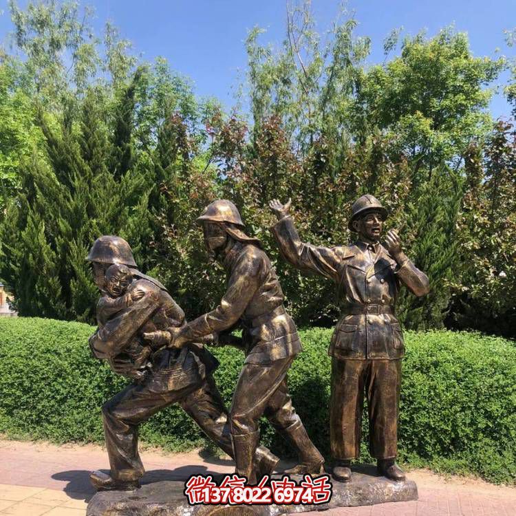 仿铜玻璃钢消防救火人物摆件