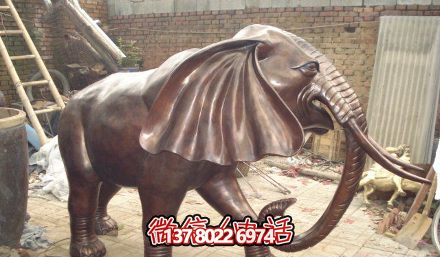 创意仿铜大象雕塑，美化环境景观