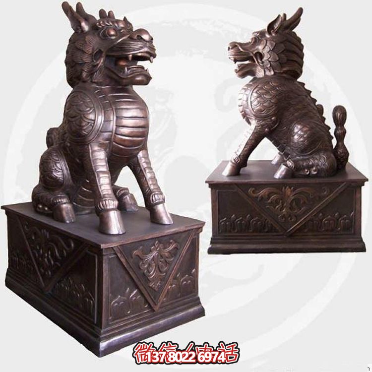 山水间的雅致不锈钢仿铜麒麟雕塑