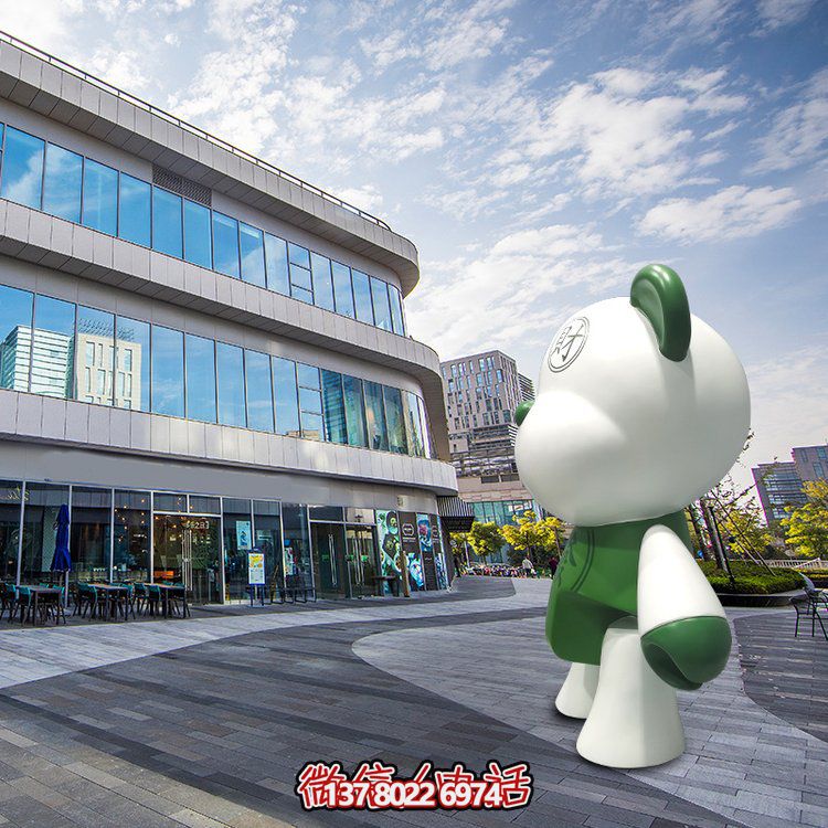 玻璃钢创意熊雕塑，点亮商场卡通园林景观