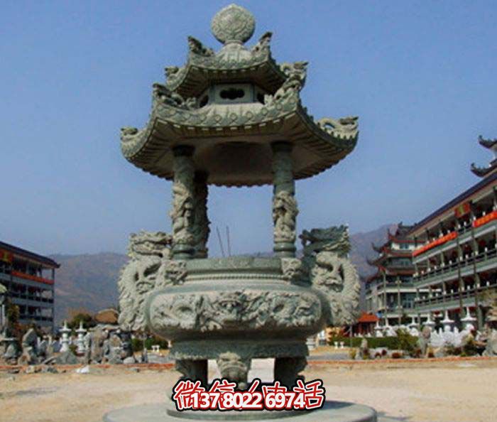 仿古宝盖龙浮雕香炉，点缀景区广场