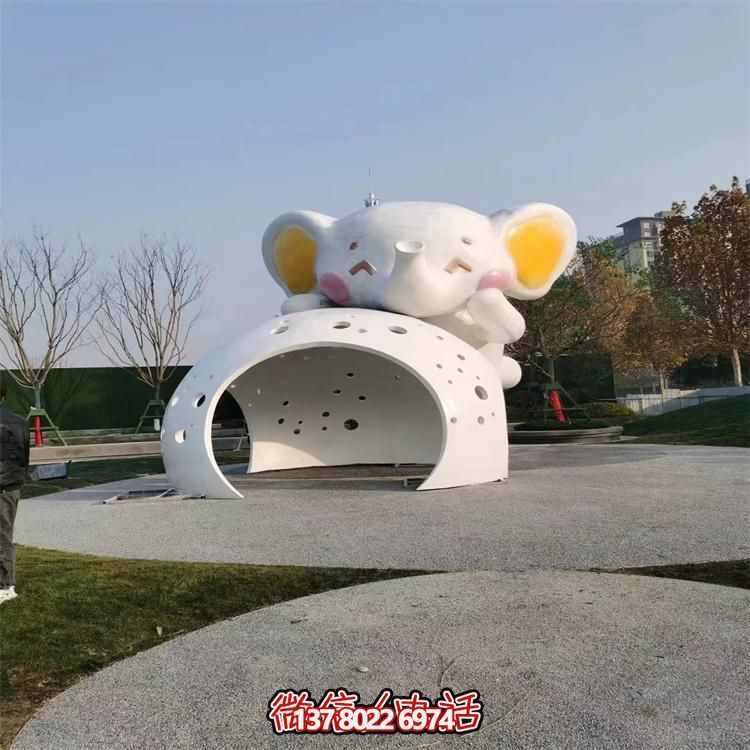 玻璃钢卡通公仔雕塑摆件大型室外儿童乐园