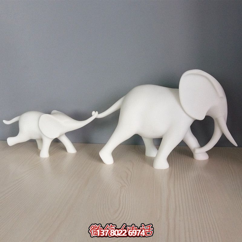室内汉白玉小象拉着大象石雕雕塑