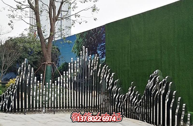 高端不锈钢镜面抛光假山雕塑