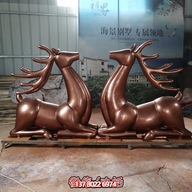 玻璃钢仿铜抽象动物景观雕塑