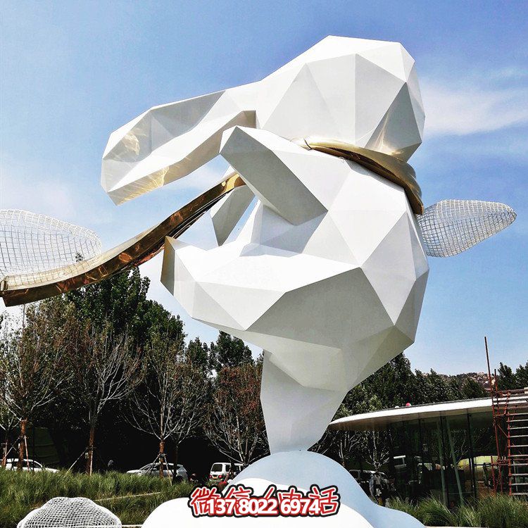 大型玻璃钢兔子雕塑