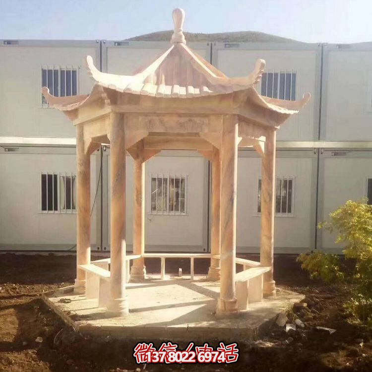 家用晚霞红休闲座椅石雕凉亭——让家庭休闲更加美好