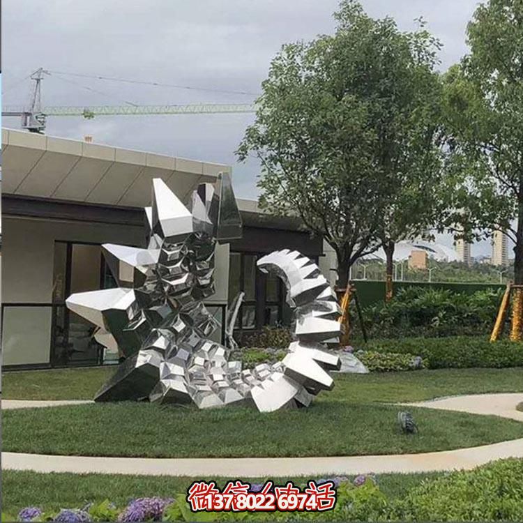 创意不锈钢景观雕塑让户外园林更加美丽