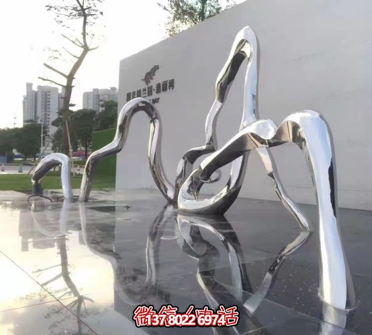 大型不锈钢异形创意景观雕塑