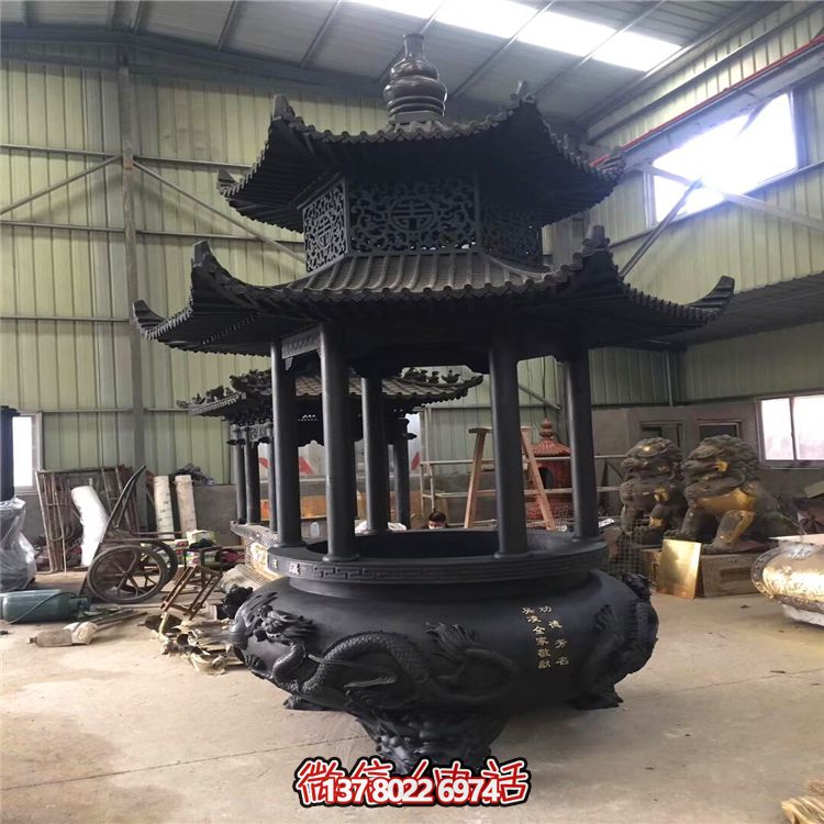 传统工艺景区香炉铸铁宝盖足