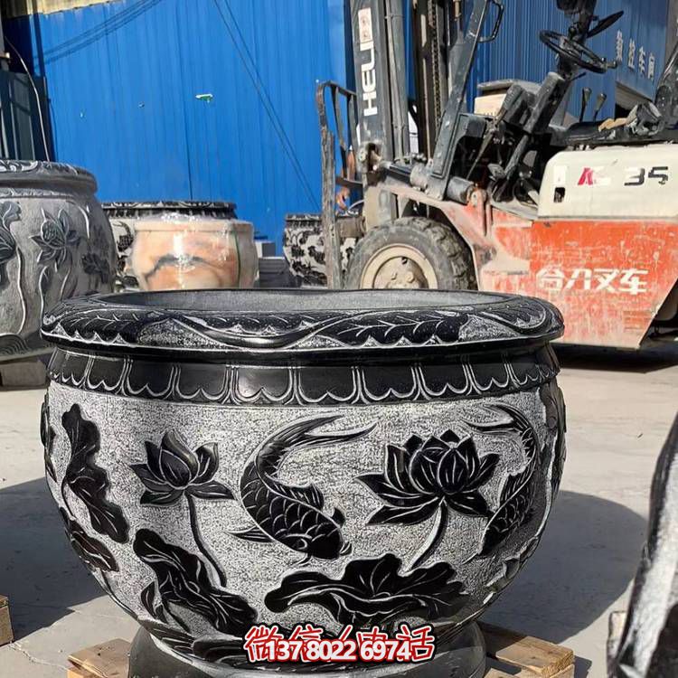 精美荷花浮雕缸，融合经典元素，打造清新安静空间