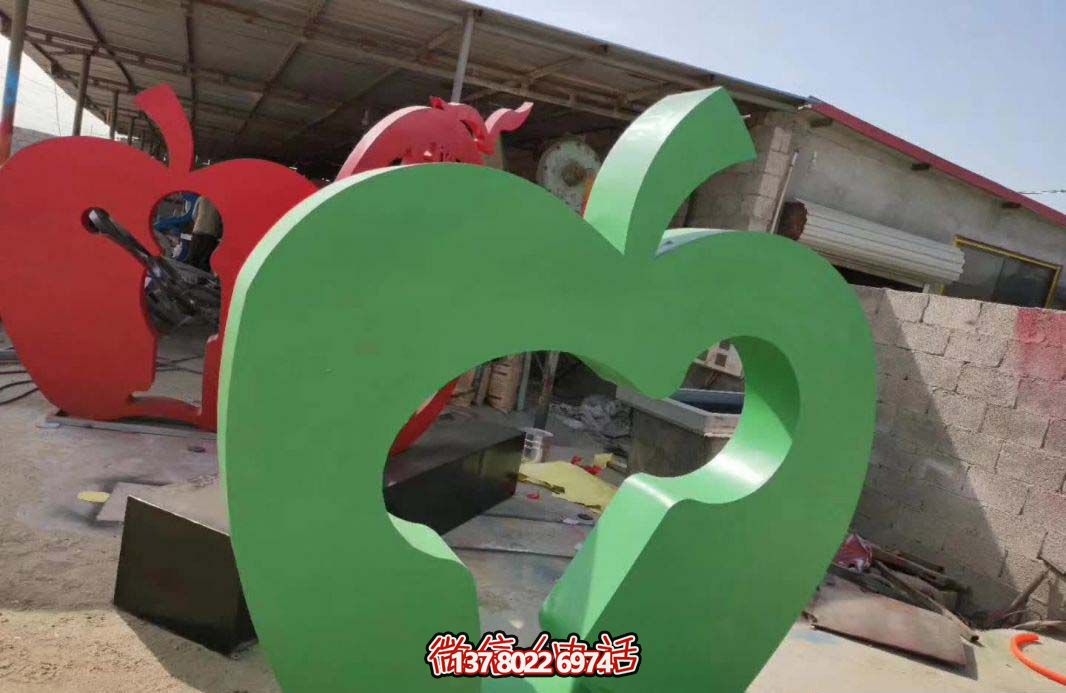 抽象不锈钢雕刻苹果雕塑