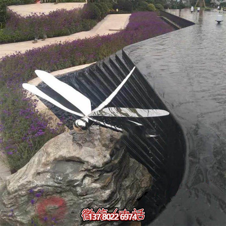 大型不锈钢镜面蜻蜓水景观雕塑摆件