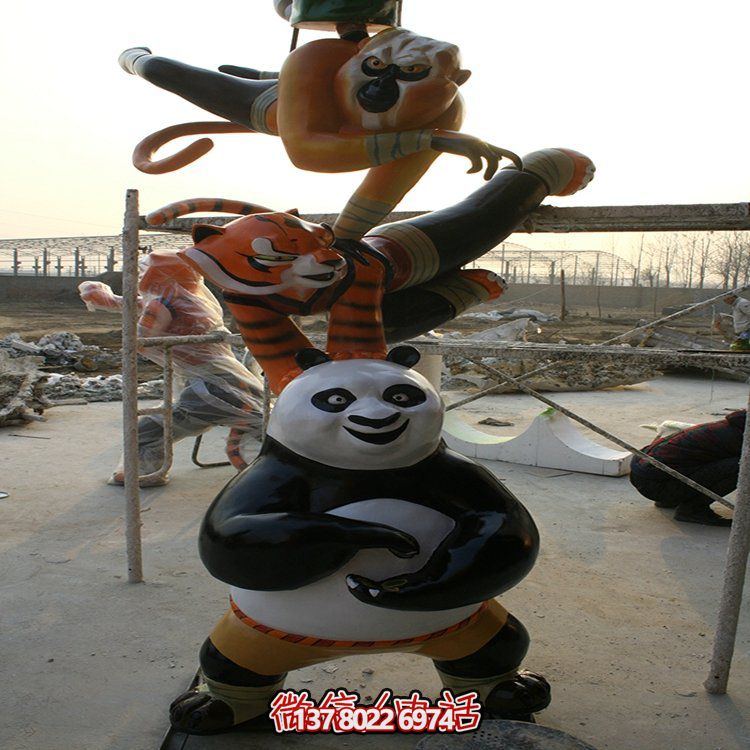 玻璃钢熊猫摆件