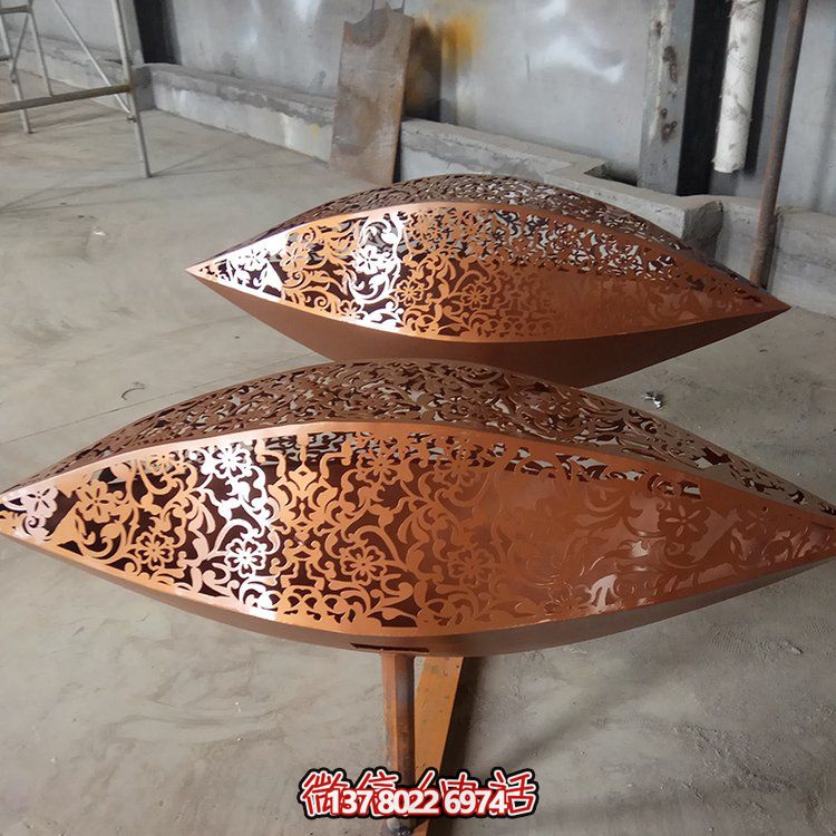 不锈钢创意鱼雕塑——园林抽象景观