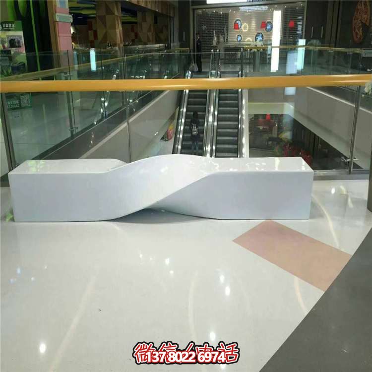 商场美陈装饰摆件不锈钢抽象异性座椅