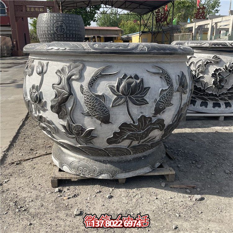 青石鱼纹石雕花盆水缸