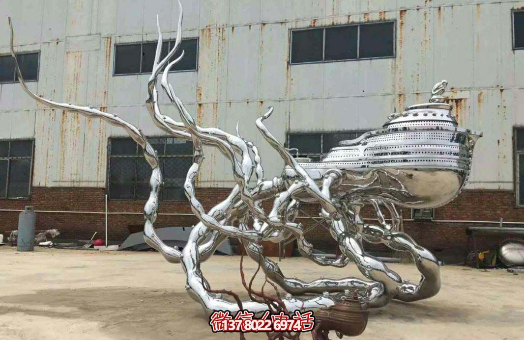 商业街户外摆放造型奇特镜面不锈钢船雕塑