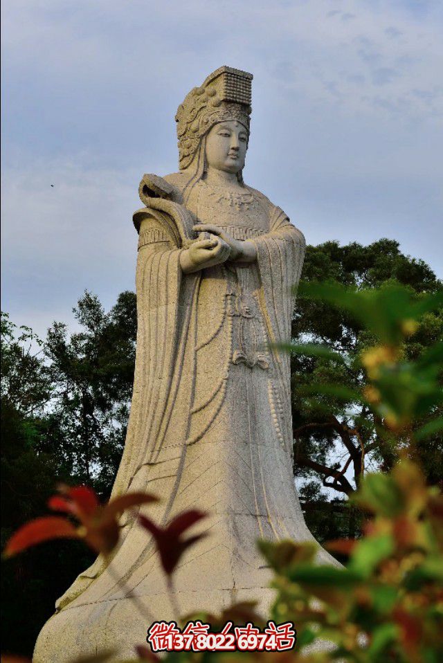 户外大型景观大理石石雕妈祖雕塑