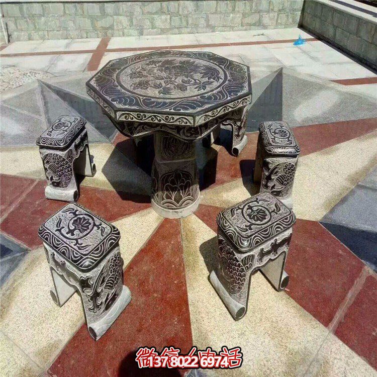 青石复古园林石桌凳