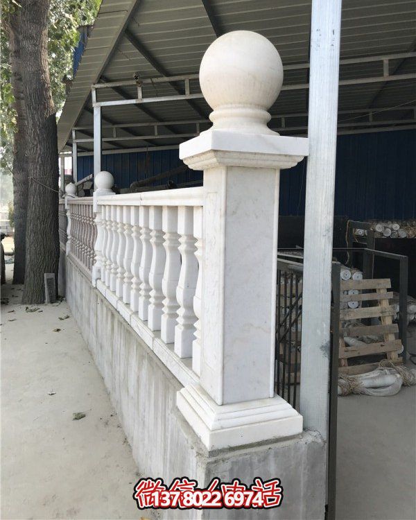 别墅庭院汉白玉阳台楼梯花瓶柱护栏景观雕塑
