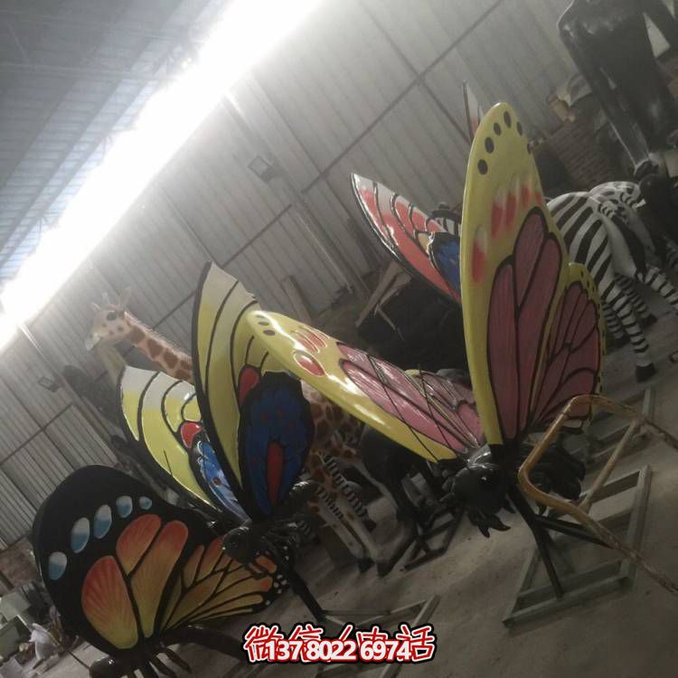 玻璃钢彩绘仿铜昆虫景观蝴蝶雕塑