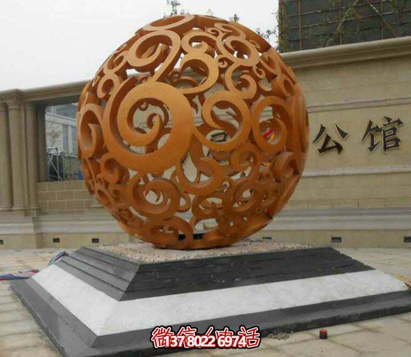 别墅公馆创意喷漆镂空球雕塑
