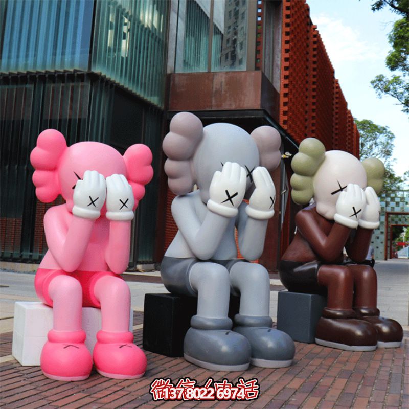 商业街摆放坐姿网红芝麻街卡通动漫雕塑
