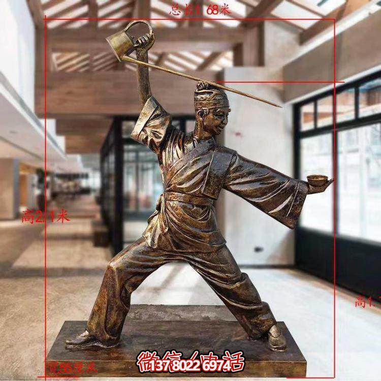 饭店茶楼引流摆放玻璃钢仿铜倒茶人物民俗小品雕塑