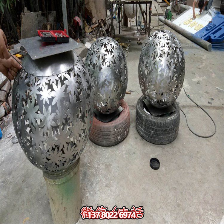 园林广场不锈钢镂空球摆件